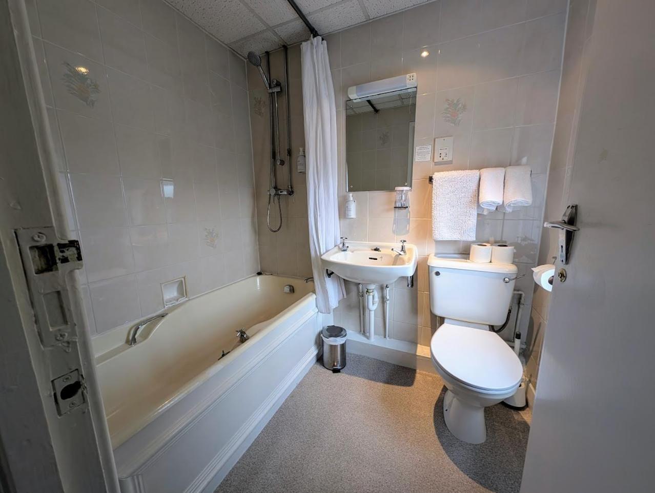Graham Arms Inn Longtown  Zewnętrze zdjęcie
